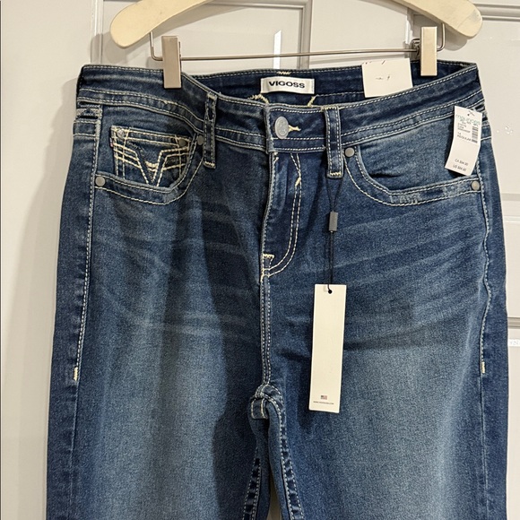 Vigoss jeans Heritage fit mid rise size 14 Blue Flare Embroidered Jeans - Picture 2 of 16